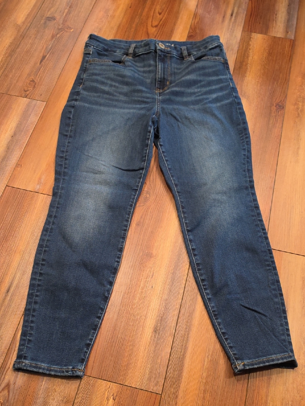 American Eagle Outfitters Women's Dark Wash High-Rise curvy Jeggings